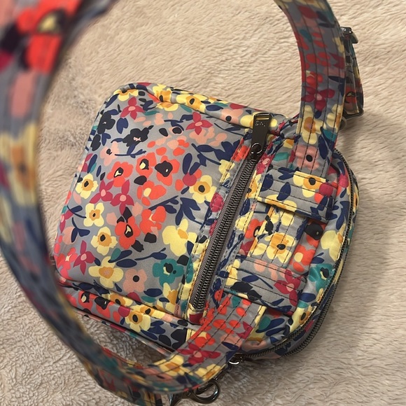 LUG Can Can Wildflower Multicolor Bag - Picture 14 of 16